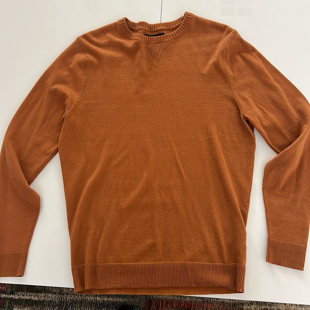 1901 brown sweater
